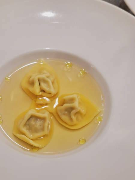 鰹のコンソメのトルテッリーニ